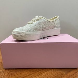 BRAND NEW WITH TAGS: size 7 Kate spade sparkle keds